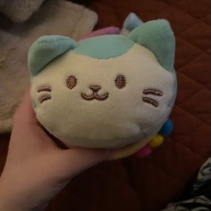 dippin’ dots icecream cat plush